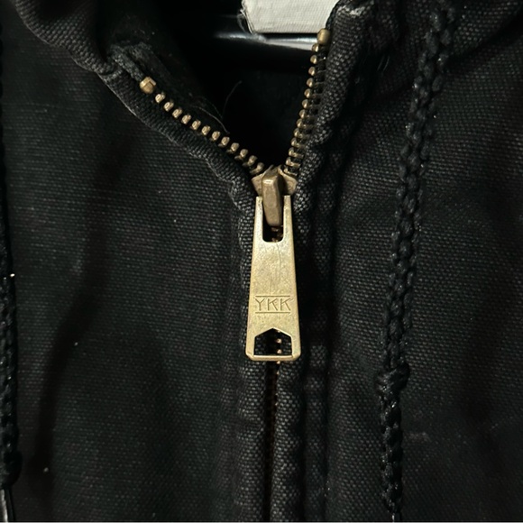 Vintage like Carhartt J140 BLK Distressed Faded Workwear Men Jacket Size XL - Picture 3 of 11